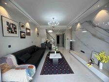 带露台、润达国际,碧桂园、春晖豪庭、家具家电齐全,拎包入住