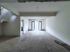 洋房价格买万达商圈别墅 带多个露台 送产权车位 近轻轨