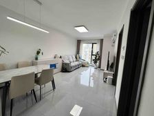 河海花园 精装修一年多 满两年 采光无敌 诚意出售