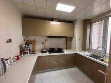 三中!河西街小学!业主精装修可拎包入住,全天采光!老证