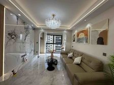 新小区,新装修,读八钟书包、出行购物方便、