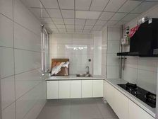 三中!河西小学!业主精装未住!中间楼层!老证可贷款!