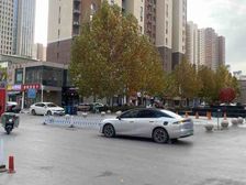 诊所租赁,十年长租期,稳定,小区门口位置,精装修