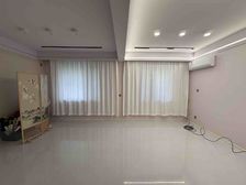 紫瑞园一楼带小院!200多平的院子!业主精装修!有证可贷款