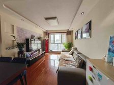 七中!单价六千多一平的电梯房!全屋定制墙面硅藻泥!老证好楼层