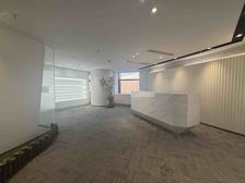 白云万达广场300方写字楼出租,带装修