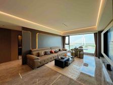 御海尚品电梯江景4房2厅