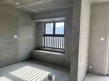 世茂揽樾 南北通透四室两厅两卫 毛坯 130平仅118万