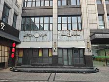 树人广陵实验校区对面 盛城世家小区门口商铺 双门面 纯一楼