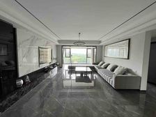 急售220万 带车位 业主豪华装修80万 送全屋定制