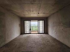 龙光玖珑湖 独立入户171平 单价8千捡漏!