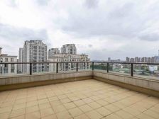 降价急售,云锦东方4房带露台,送双车位,还能谈,抓紧时间我