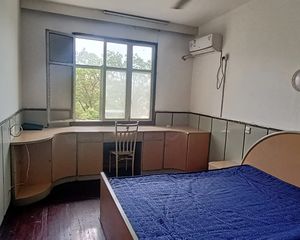 丹凤一村2室1厅1卫南朝向117.0万元/套出售