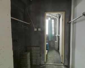 欣欣家园3室2厅1卫南朝向135.0万元/套出售