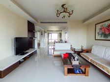 大两房,电梯房,繁华地段,采光充足,精装修