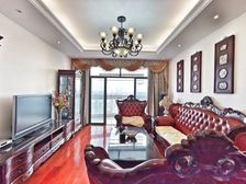 业主自住装修 高区景观 带有产权车位 接受置换 二手买进税低