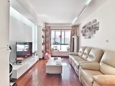 户型实用,多送60平,总价低,业主诚意卖!看房方便