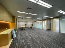 保利中心 398方 精装修 即租即用 年前优惠价