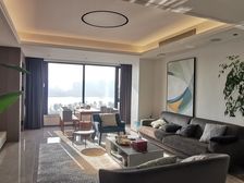 姚江湾5室2厅3卫南朝向1000.0万元/套出售