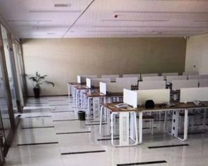 绿地中心 精装写字楼出售