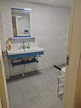 格兰春天一期4室2厅2卫南朝向172.0万元/套出售