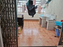 飞虹社区二区南区4室2厅2卫南朝向142.0万元/套出售