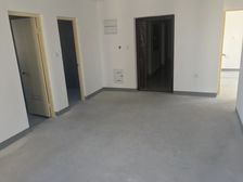 次新小区,出门就是地铁口,西边边套,中间楼层采光好