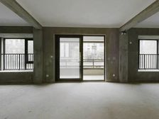 保利印江南一期 4室2厅 南北 毛坯