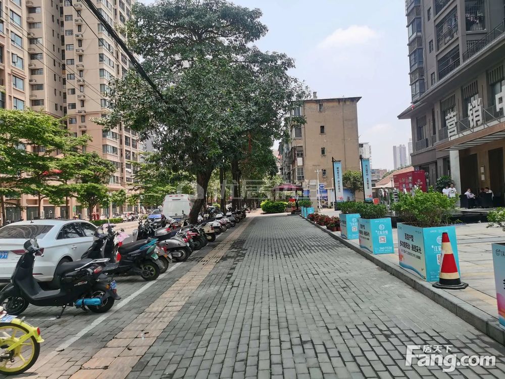 小区相关图