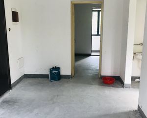 银珠明园南区1室1厅1卫南朝向92.0万元/套出售