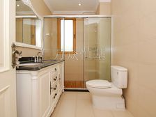 保利垄上4室3厅精装装修