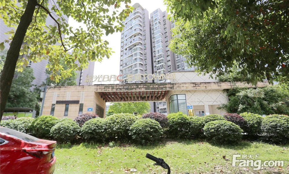 蓝光圣菲town城2室2厅