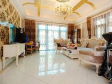 (保利会所)精装!四室朝南 !大面宽 采光好!急售!