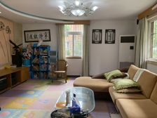 繁景花园5室2厅3卫南朝向999.0万元/套出售