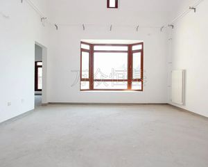 急售大花园别墅 凯德麓语 5室3厅