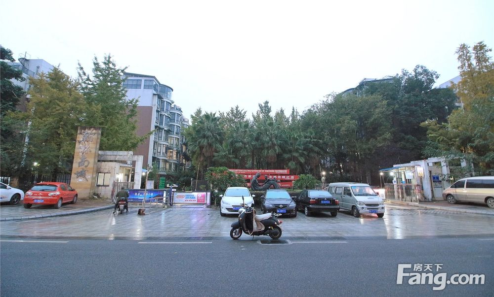 翰林南城套二105万