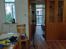 繁裕三村1室1厅1卫南朝向85.0万元/套出售