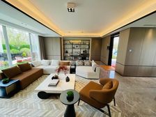 风华首开送装修!送六万车位券!南北通透!135平四室两厅