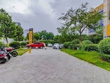 (房东亏本急售)南部商务区 恒银铂悦 好楼层 精装 家具全送