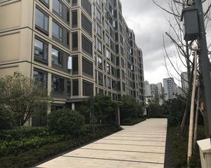 杨柳郡3室2厅1卫南朝向290.0万元/套出售