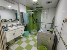 西堤阳光3室2厅1卫南朝向200.0万元/套出售