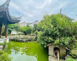 诚售银湖颐景山庄中式别墅,花园700方,私密性好,视野开阔!