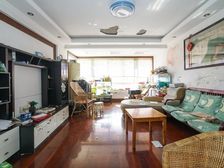 市政府旁边采香花园复式带南北大露台,出门桐泾北路地 铁口