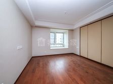 吴中香山伍相花园4室2厅 电梯洋房 南北通透 带装修