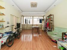 馨泓花园 电梯房一梯两户 中上楼层 采光好 诚心卖