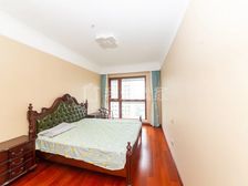 龙西·颐和湾花园·4室·2厅