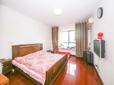 新上天骄大3房,无遮挡,视野开阔,保养好,拎包入住!