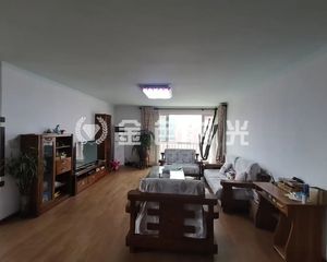 南北通透益田影人四季花园4室2厅精装修