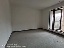 湖心别院6室3厅4卫南朝向711.0万元/套出售