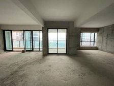 海滨路 海逸汇景 8楼三面采光白坯房201平方4房2厅3卫